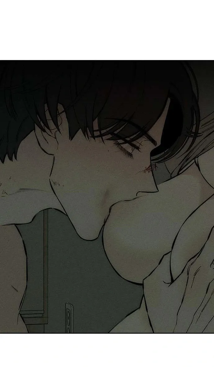 Tears On A Withered Flower